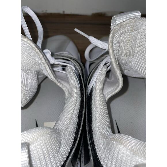 Nike React Hyperset CI2956-100 Women Volleyball Shoes White Black Gum Rare 8.5W - Picture 9 of 12